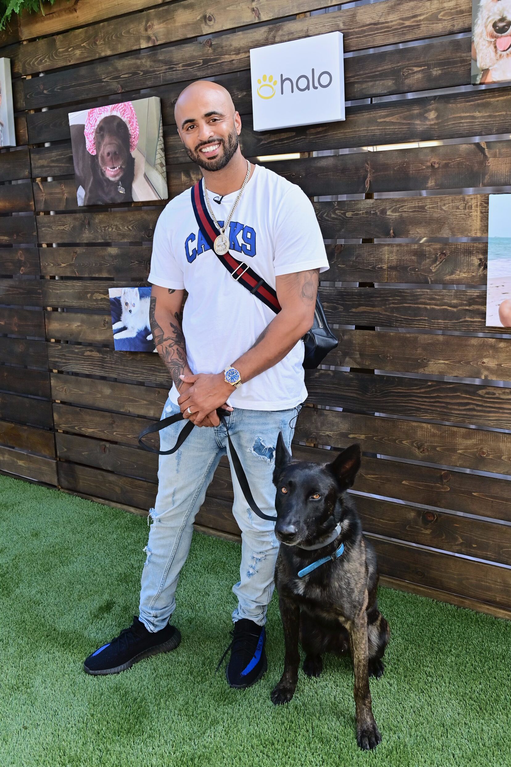 Dog trainer Jas Leverette demonstrating training with Turbo Treats